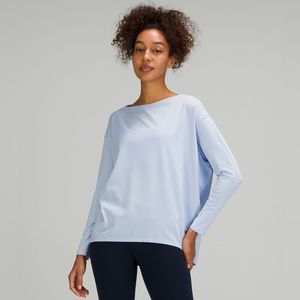 Lululemon back in action long sleeve shirt